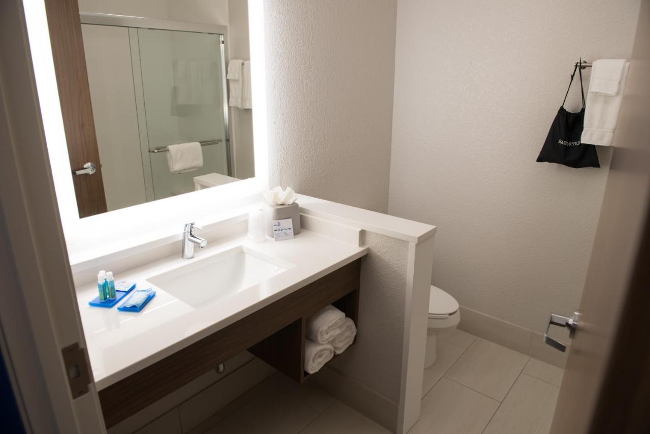 Holiday Inn Express & Suites - Louisville N - Jeffersonville By Ihg Luaran gambar